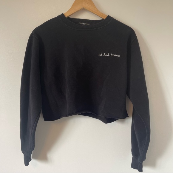 Brandy Melville Crewneck “Uh huh honey” - Picture 2 of 5